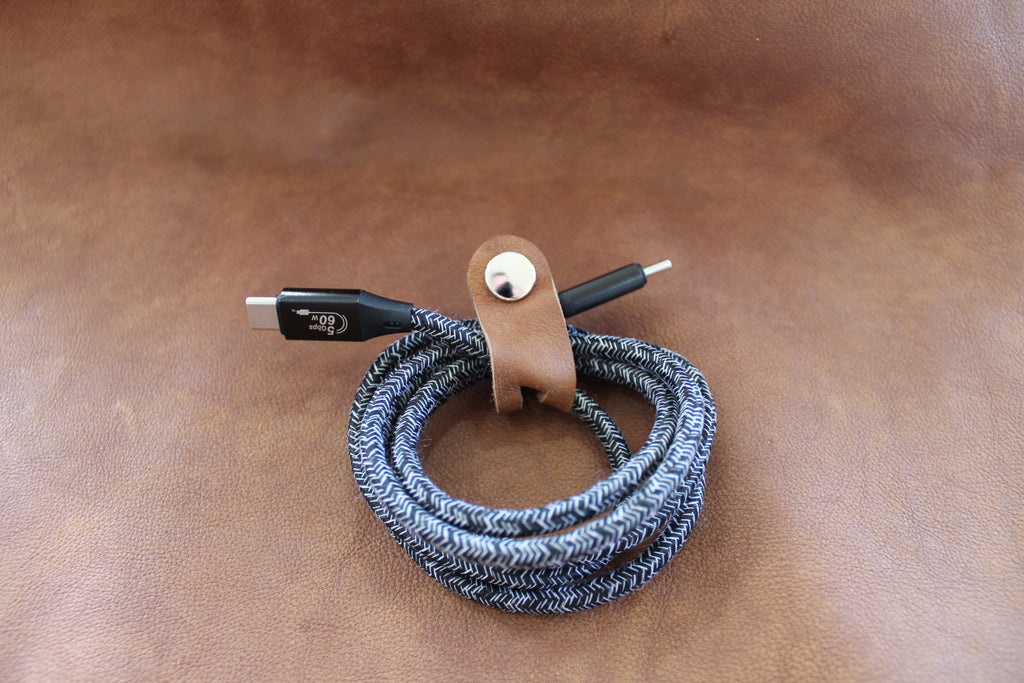 Cable organizer (4 in a Pack)