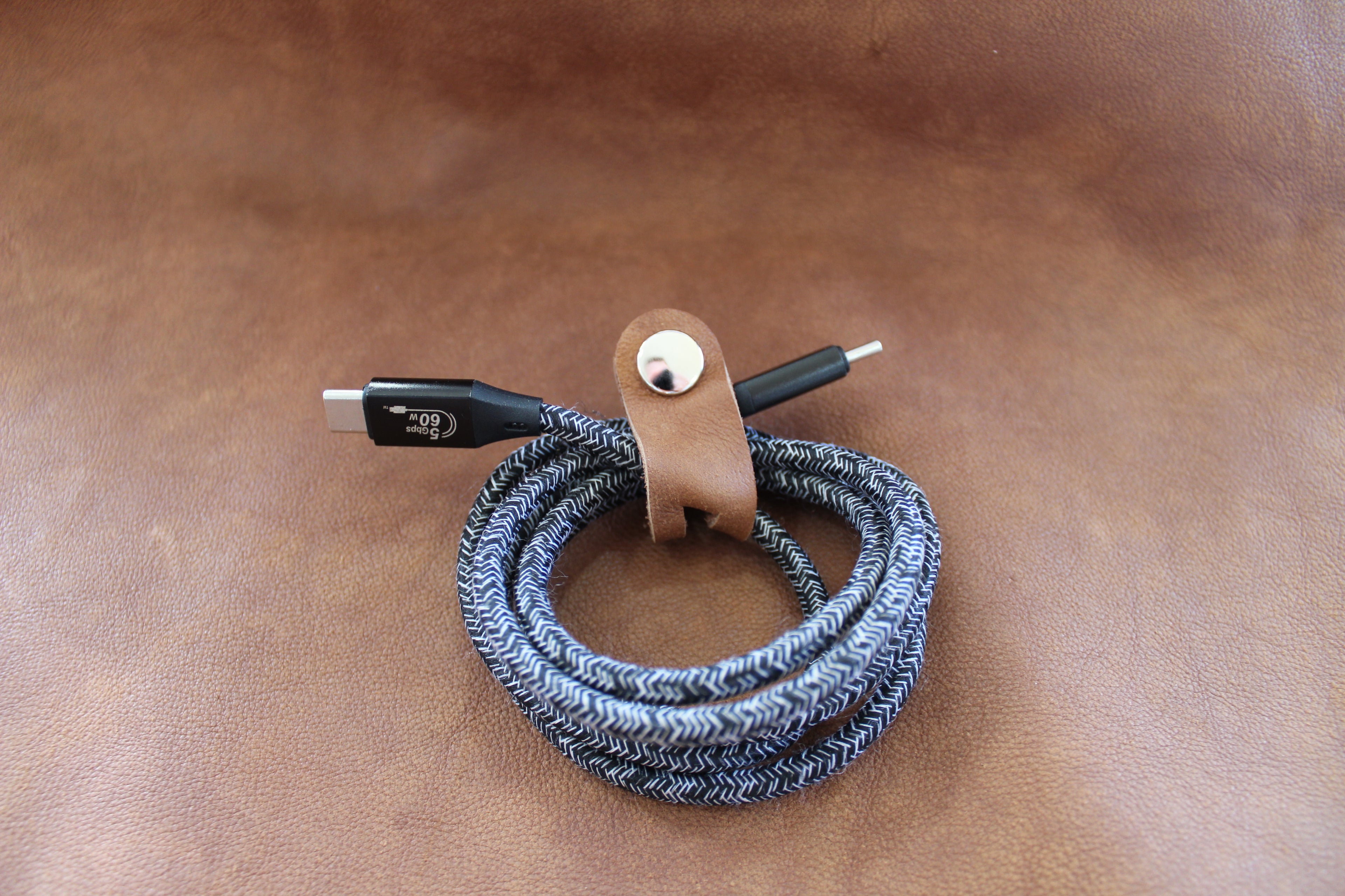 Cable organizer (4 in a Pack)